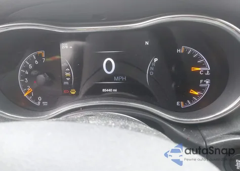 2018 Jeep Grand Cherokee Limited 4X4 z USA, uszkodzony, nr VIN 1C4RJFBGXJC137402